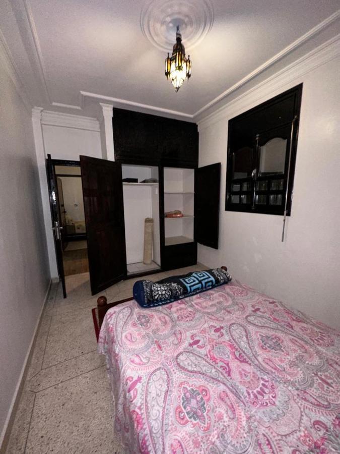 Hostel Dinosaur Anza Surf House *